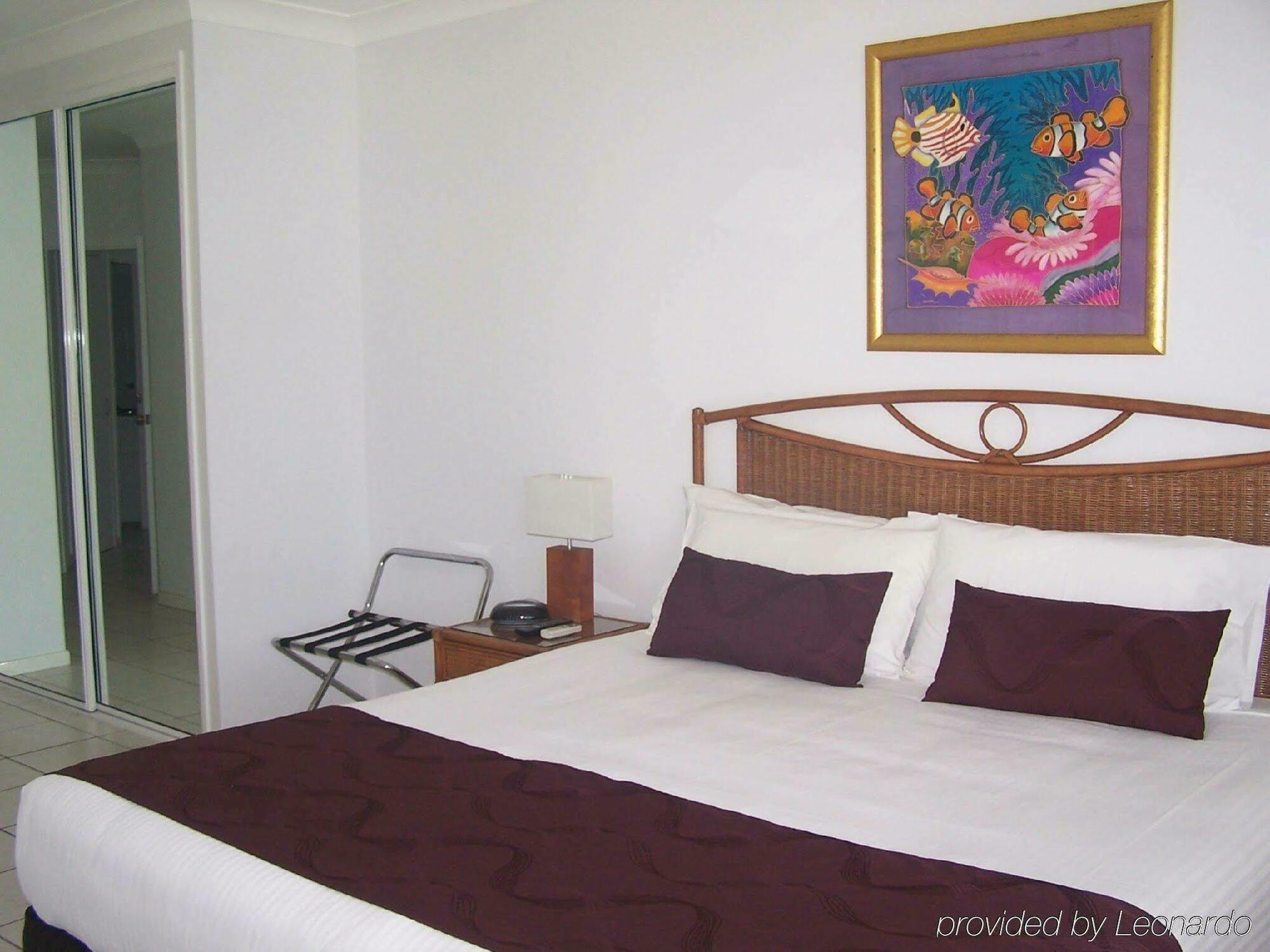 Beachfront Apartments On Trinity Beach Esterno foto